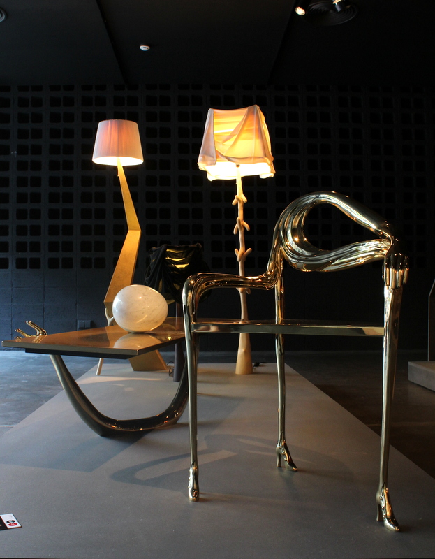 Collection Dali, mobilier et luminaires (crédit photo : DR)